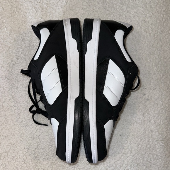 Andi Odor Control sneakers in size 8 black/white new without tags or box - Picture 5 of 11